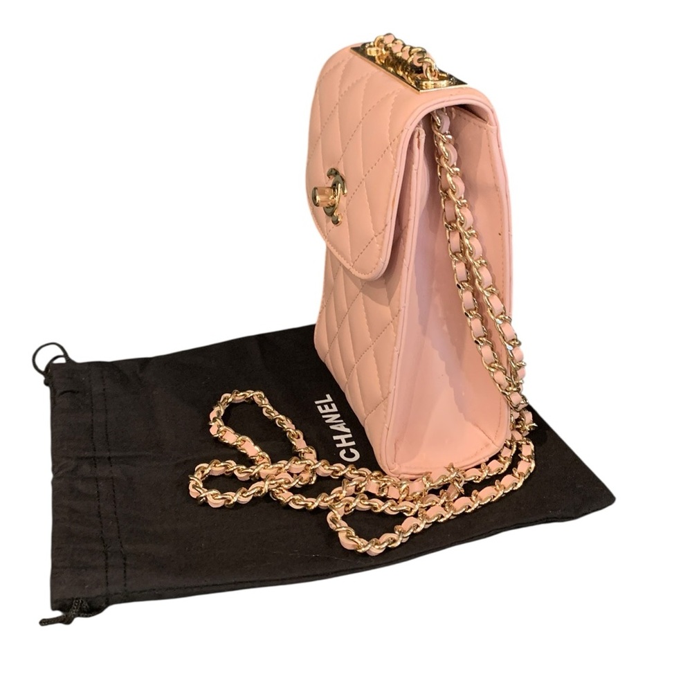 🆕 Chanel Style Peach Leather Pearl Crush Chain Phone Holder Bag 🆕 - Picture 7 of 14